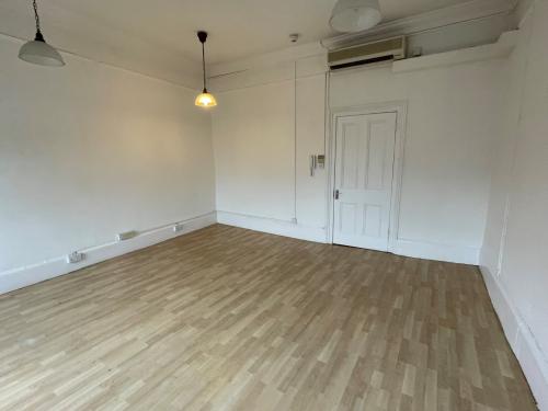 First Floor, Room L1, 111-113 High Street, Berkhamsted, HP4
