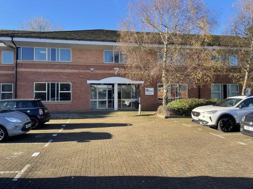7 Grovelands Business Centre, Boundary Way, Hemel Hempstead, HP2