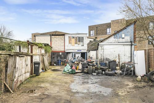 32-34 Bensham Lane, Croydon, CR0
