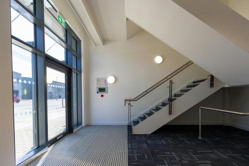 Unit 2, T45, Aire Valley Road, Leeds, LS9