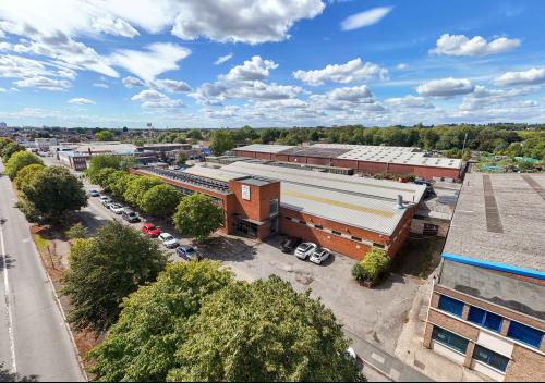 part of, 350 Melton Road, Leicester, LE4