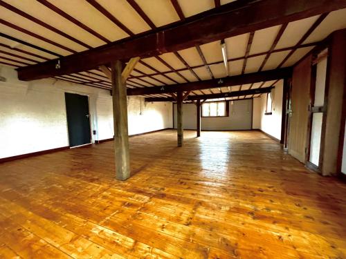 Old Hay Oast, Old Hay, Brenchley, Tonbridge, TN12