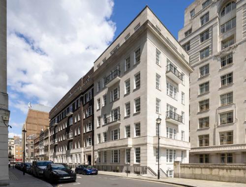 Ivybridge House, 1-5 Adam Street, Embankment, London, WC2N