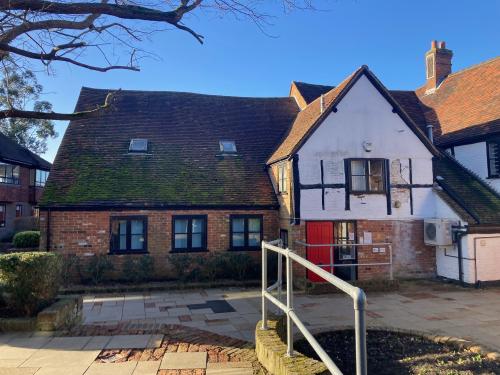 2 The Courtyard, Denmark Street, Wokingham, RG40