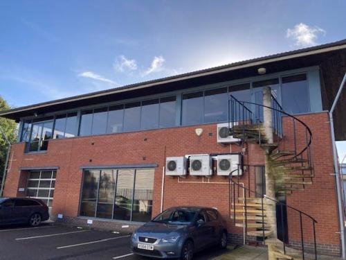 1, E-centre, Easthampstead Road, Bracknell, RG12