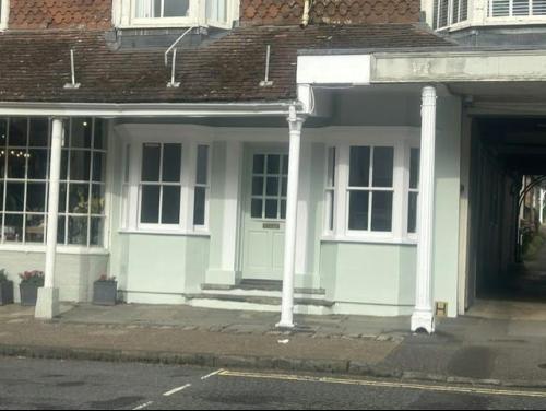 115 High Street, Marlborough, SN8