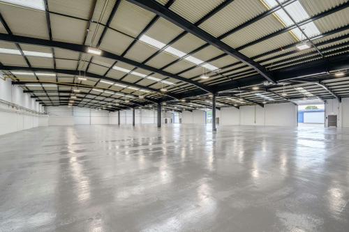 unit 2-20 Napier Place, Wardpark Industrial Estate, Cumbernauld, G68
