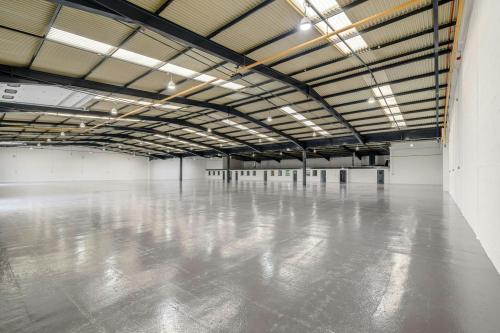 unit 2-20 Napier Place, Wardpark Industrial Estate, Cumbernauld, G68