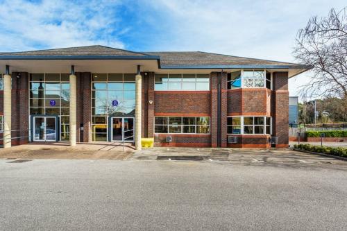 Units 4,6,7,8 Woking 8, Forsyth Road, Sheerwater, Woking, GU21