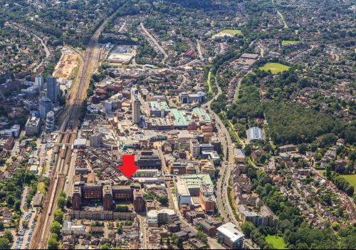 Block E, Dukes Court, Duke Street, Woking, GU21