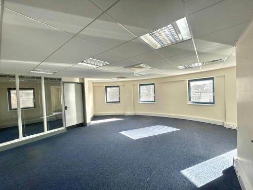 Gloucester Chambers, Jubilee Square, Woking, GU21