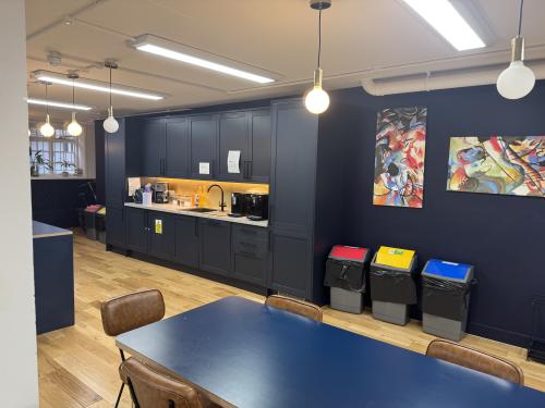 St. Marks Studios, 14 Chillingworth Road, Islington, London, N7