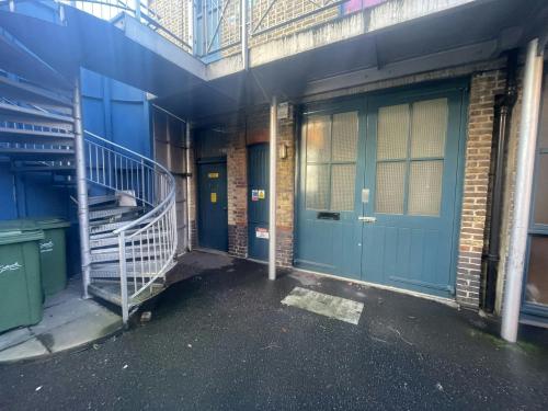 1 Artichoke Mews, Artichoke Place, Camberwell, London, SE5