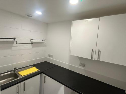 Unit 25B, Knowl Piece, Hitchin, SG4