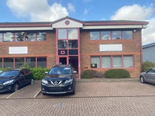 Unit D, Bedford Business Centre, Mile Road, Bedford, MK42