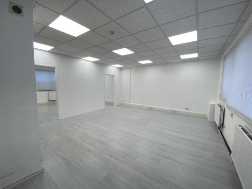 Unit D, Bedford Business Centre, Mile Road, Bedford, MK42