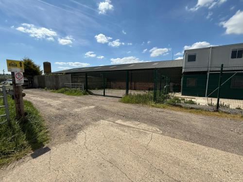 Unit 70, Coursers Farm, Coursers Road, Colney Heath, AL4