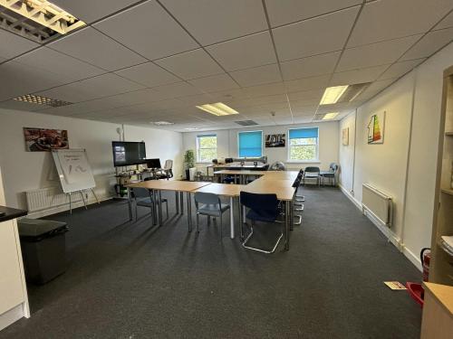 Unit 4, St. Georges Business Centre, St. Georges Square, Portsmouth, PO1