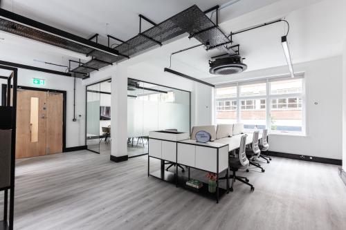 27-28 Eastcastle Street, Fitzrovia, London, W1W