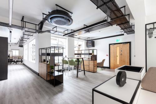 27-28 Eastcastle Street, Fitzrovia, London, W1W