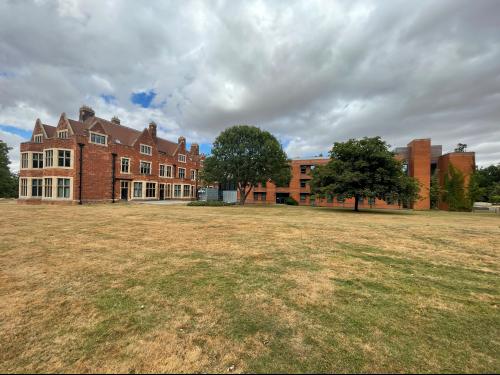 Tempsford Hall, Tempsford, Sandy, SG19