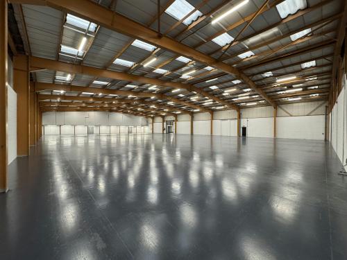 Unit E, Dolphin Estate, Windmill Road West, Sunbury-On-Thames, TW16