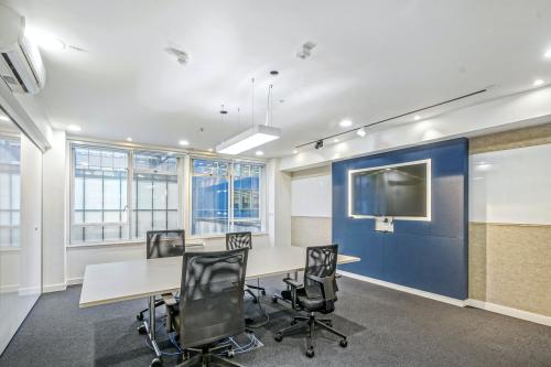 Longbow House, 14-20 Chiswell Street, Barbican, London, EC1Y