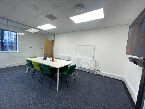 Units 4 & 5, Riverside Business Centre, Brighton Road, Shoreham-by-Sea, BN43