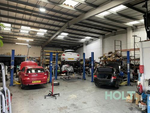 Unit 2, Trident Business Park, Holman Way, Nuneaton, CV11
