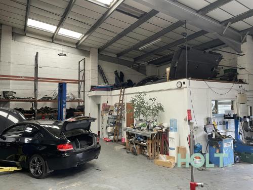 Unit 2, Trident Business Park, Holman Way, Nuneaton, CV11