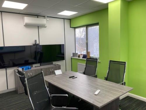 Unit 1, Wokingham Commercial Centre, Wokingham, RG41