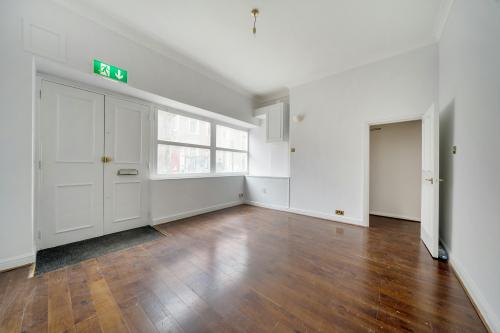 89A Goswell Road, Clerkenwell, London, EC1V