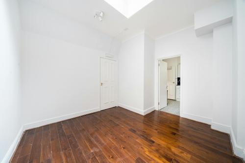 89A Goswell Road, Clerkenwell, London, EC1V