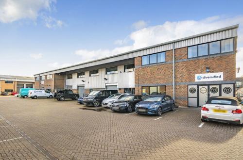 Unit 9-13, Egham Business Village, Egham, TW20