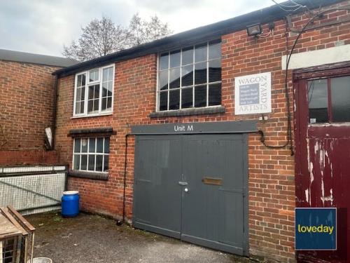 Unit M Wagon Yard, London Road, Marlborough, SN8