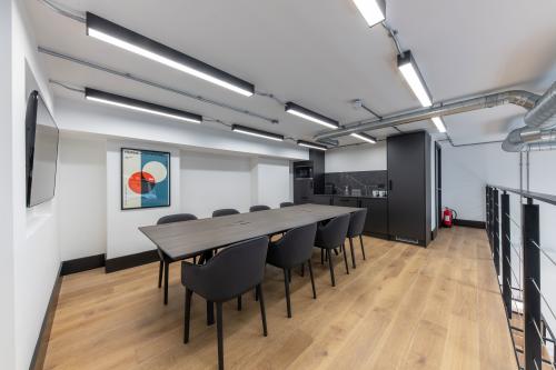Unit 20a The Circle, Queen Elizabeth Street, Bermondsey, London, SE1