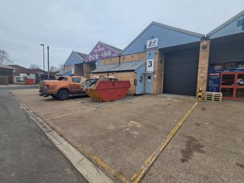 Unit 3, Roman Industrial Estate, Tait Road, Croydon, CR0