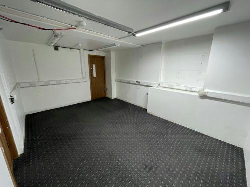 218-220 Whitechapel Road, Whitechapel, London, E1