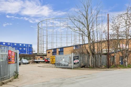 Unit 20, Kent Park Industrial Estate, Ruby Street, South Bermondsey, London, SE15