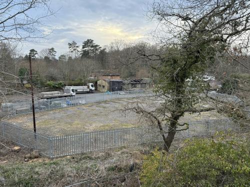 Burdenshott Road, Worplesdon, Guildford, GU3