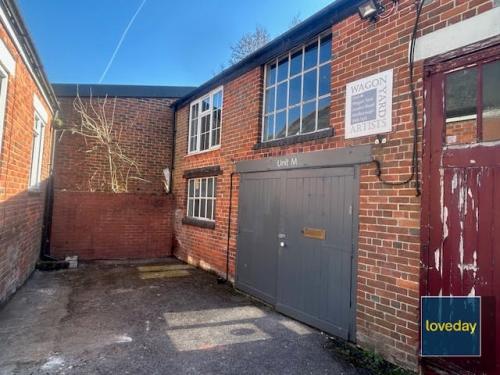 Unit M Wagon Yard, London Road, Marlborough, SN8