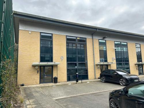 Ascot Business Park, 9 Queens Square, Ascot, SL5