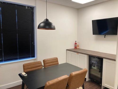 Ascot Business Park, 9 Queens Square, Ascot, SL5