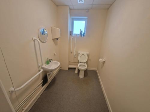 Unit A4, Knowle Village Business Park, Fareham, PO17