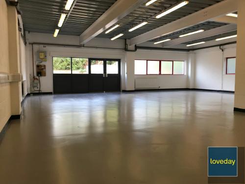 Unit 1, County Park, Shrivenham Road, Swindon, SN1