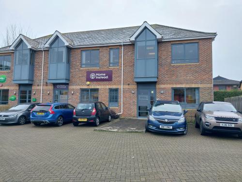 Bourne End Business Park, Cores End Road, Bourne End, SL8