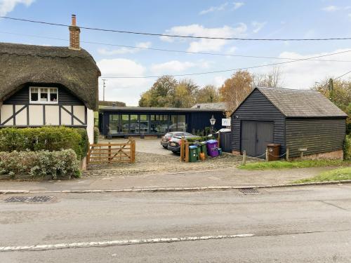 The Barn Chandos Yard, 83 Bicester Road, Long Crendon, HP18