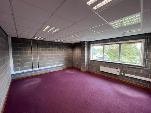 Moulton College, Chelveston Road, Higham Ferrers, Rushden, NN10