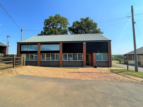 Units 1-6, South Lodge Offices, Northampton Road, Ecton, Northampton, NN6
