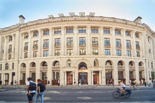 3 Lombard Street, London, EC3V
